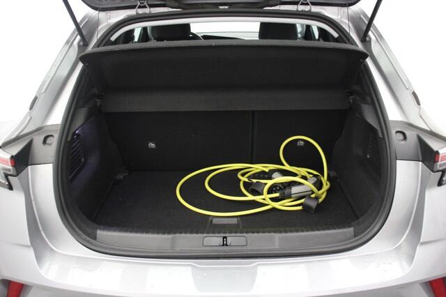 Opel MOKKA Mokka-e Elegance 50-kWh 11 kw - Carplay, Navi, Camera, Clima, Stoel/Stuur verwarming