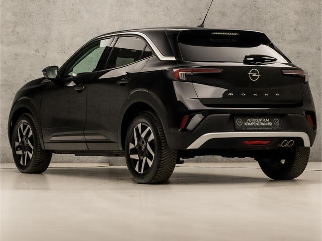 Opel MOKKA 1.2 Sport Automaat (VIRTUAL COCKPIT, APPLE CARPLAY, GROOT NAVI, CLIMATE, STUUR/STOELVERWARMING, LEDER, 360 CAMERA, ADAPTIVE CRUISE, GETINT GLAS, NIEUWSTAAT)