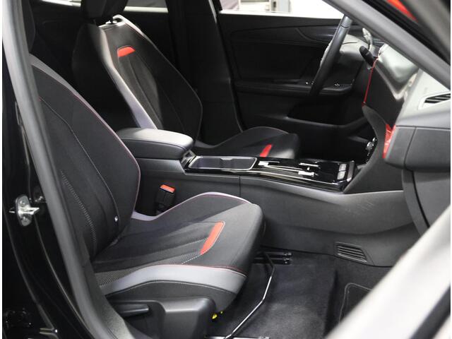 Opel MOKKA Mokka-e GS Line 50kWh 136PK | 1ste eigenaar | 3 FASE | ACCURAPPORT 90% | Adaptive Cruise Control | Matrix LED | Camera | 18"LMV | Navigatie | Digitale Cockpit | Navigatie | FULL LED | Isofix | Privacy Glass |