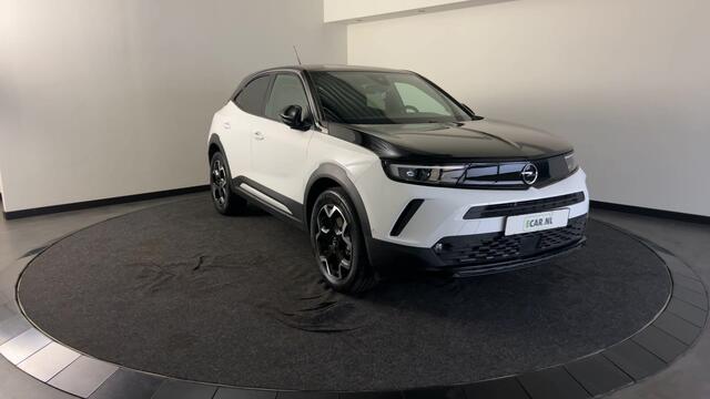 Opel MOKKA Electric Ultimate 50 kWh Topstaat zeer sportieve Mokka! | Multimedia | Navi Pro | Zwart dak en motorkap!
