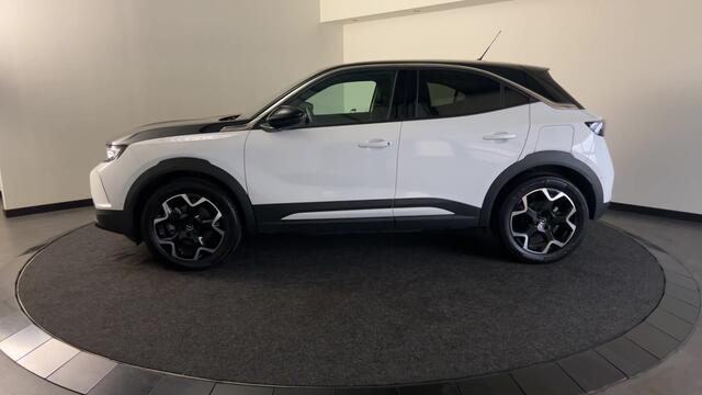 Opel MOKKA Electric Ultimate 50 kWh Topstaat zeer sportieve Mokka! | Multimedia | Navi Pro | Zwart dak en motorkap!