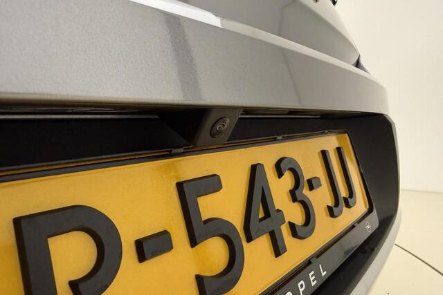 Opel MOKKA 1.2 Turbo 130pk Automaat Business Elegance | Weinig kilometers! | Navigatie | Climate control | Camera | Extra getinte ramen | Keyless | Parkeersensoren | Stuurverwarming