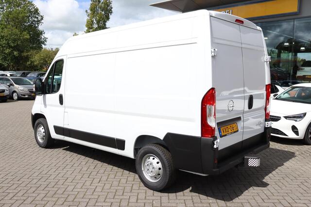Opel MOVANO 2.2D 140 L2H2 3.3t Navigatie | Trekhaak | Verzwaarde vering | Climate Control | Cruise Control | Financial Lease mogelijk
