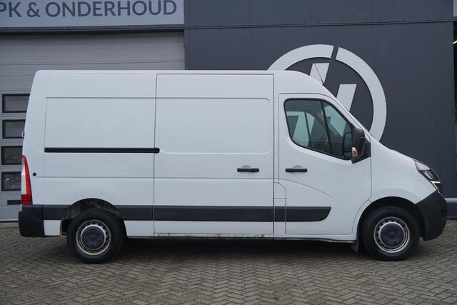 Opel MOVANO 2.3 TURBO 150 PK L2H2 + 2500 KG TREKHAAK | CAMERA | NAVIGATIE