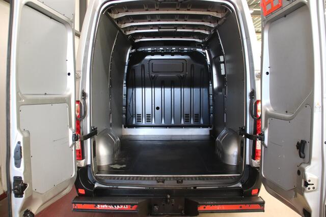 Opel MOVANO 2.3 Turbo L1H2 AUTOMAAT 180PK