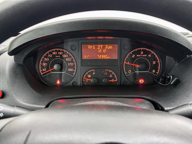 Opel MOVANO 2.2D 140pk Bakwagen met Laadklep Cruise Control Meubelbak Airco