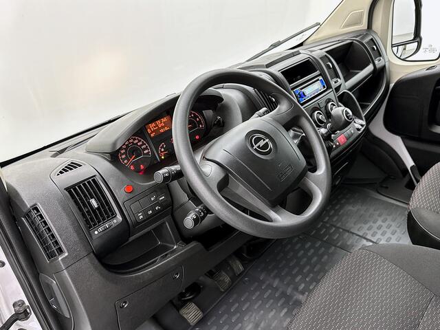 Opel MOVANO 2.2D 140pk Bakwagen D'Hollandia laadklep Cruise control Airco Achteruitrijcamera Meubelbak Laadklep