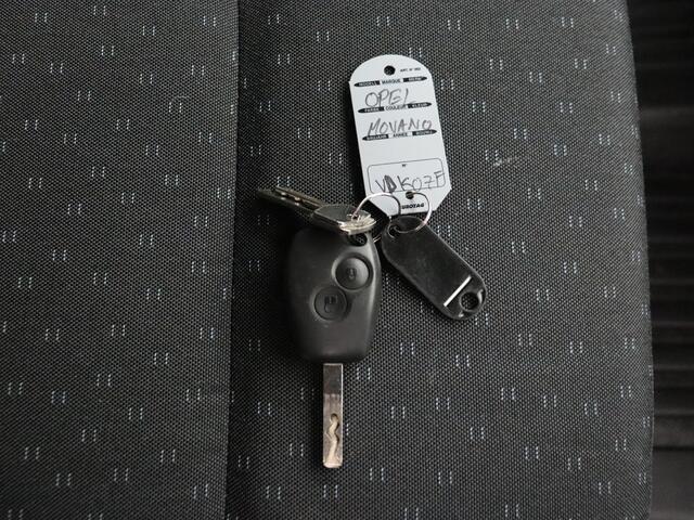 Opel MOVANO 2.3CDTI 130PK Bakwagen | Verkoopauto | Showroom | Navigatie | Camera | Omvormer 220V | Zonnepanelen