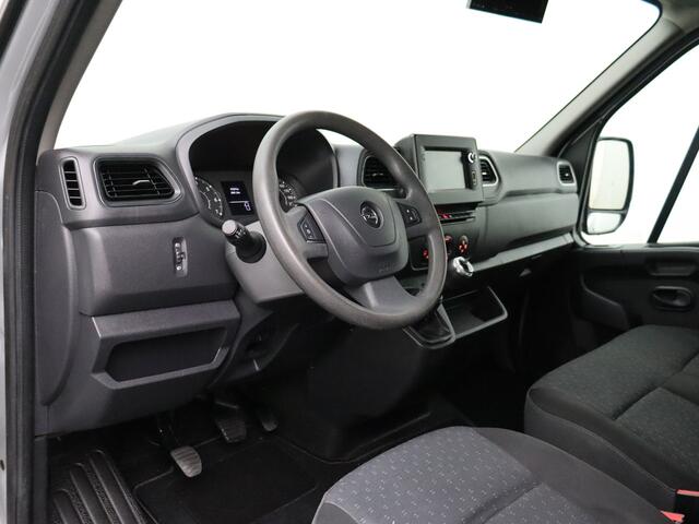 Opel MOVANO 2.3Turbo 135PK L2H2 | Imperiaal | Trekhaak | Gate Locks | Navigatie | Camera | Airco | Cruise