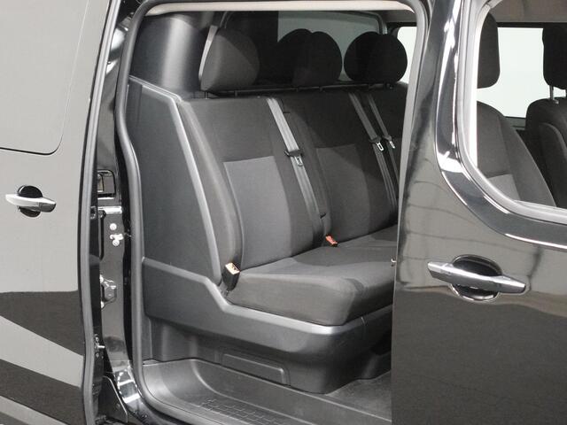 Opel VIVARO 145pk L3H1 Dubbele Cabine Edition Automaat Airco Navi Cruise Control Parkeersensoren Trekhaak