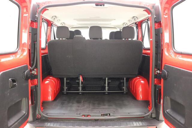 Opel VIVARO Combi 1.6 CDTI L1H1 BiTurbo ecoFLEX 9 Persoons | Navigatie | Airco | Bluetooth | Cruise control | Weinig kilometers | Armsteunen | Parkeersensoren