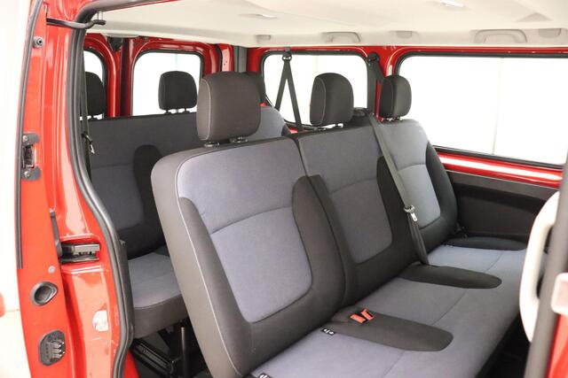 Opel VIVARO Combi 1.6 CDTI L1H1 BiTurbo ecoFLEX 9 Persoons | Navigatie | Airco | Bluetooth | Cruise control | Weinig kilometers | Armsteunen | Parkeersensoren