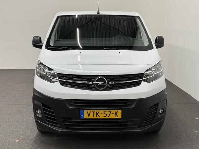 Opel VIVARO 1.5 CDTI L3H1 Edition 3-zits Airco Navi Trekhaak 3-zits