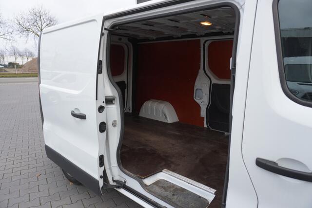 Opel VIVARO 1.6 CDTI 125PK L2 Dubbele Schuifdeur EURO 6 - Airco - Cruise - Trekhaak - ¤11.900,- Excl.