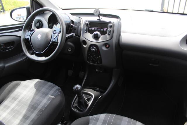 Peugeot 108 1.0 e-VTi Active Airco/Centrale deurvergrendeling/Bluetooth/Elektrische ramen/Multifunctioneel stuurwiel.
