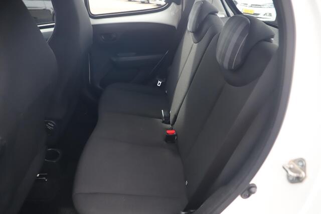Peugeot 108 1.0 e-VTi Active Airco Radio Bluetooth Elektrische Ramen