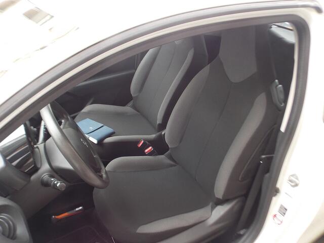 Peugeot 108 1.0 e-VTi Access NIEUWSTAAT DEALERONDERHOUDEN