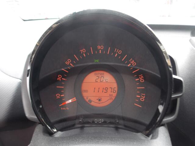 Peugeot 108 1.0 e-VTi Access NIEUWSTAAT DEALERONDERHOUDEN