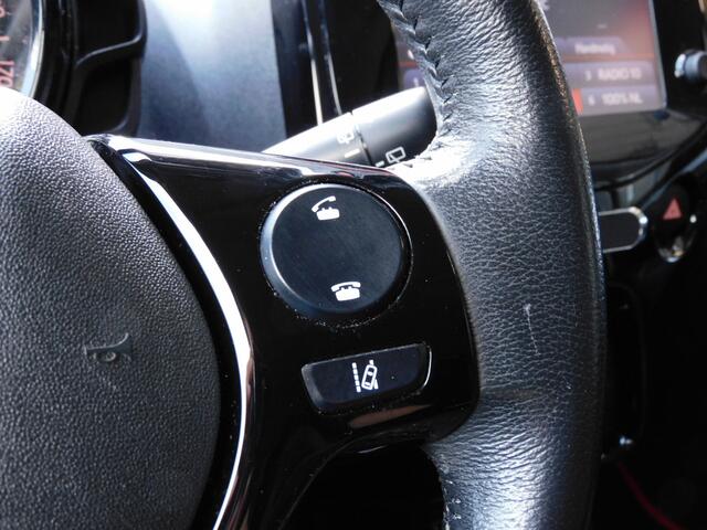 Peugeot 108 1.2 Puretech GT-Line FULLMAP NAVI! ACHTERUITRIJCAM! BLUETOOTH! CRUISE! AIRCO! LM VELGEN!
