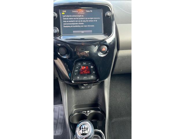 Peugeot 108 1.0 e-VTI Allure