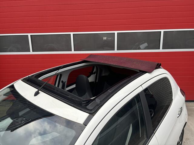 Peugeot 108 1.2 Puretech Allure TOP! CABRIO / NAVI / CLIMA / BLUETOOTH / ELEK RAMEN / NL-AUTO