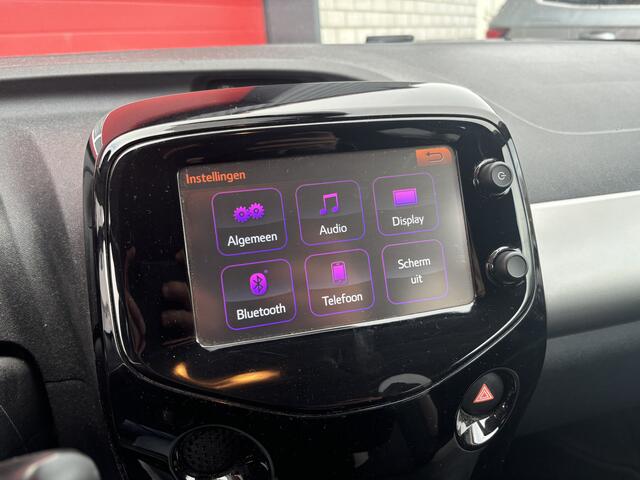 Peugeot 108 1.2 Puretech Allure TOP! CABRIO / NAVI / CLIMA / BLUETOOTH / ELEK RAMEN / NL-AUTO