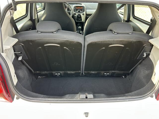 Peugeot 108 1.0 e-VTi Active AIRCO BLUETH LED NAP!