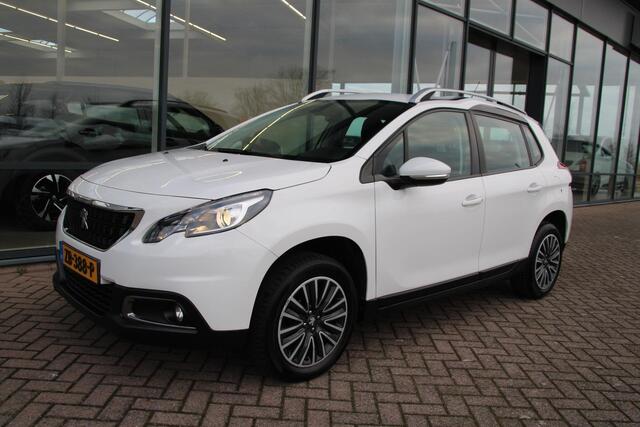 Peugeot 2008 1.2 PureTech 130pk Blue Lion Airco Navi Carplay 6-bak 95794km