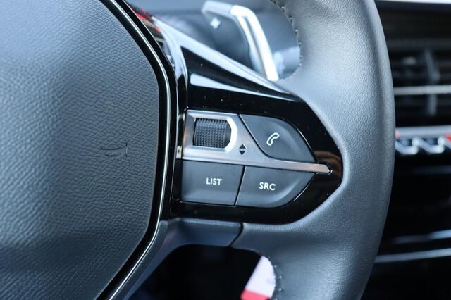 Peugeot 2008 1.2 Pure Tech Allure 130pk - LED - Navi