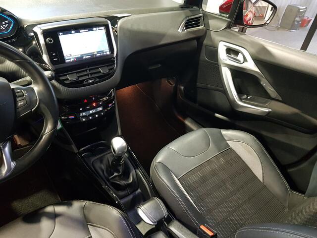 Peugeot 2008 1.2 110pk PT Allure Navi | Airco | Cruise | Trekhaak