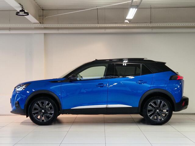 Peugeot 2008 1.2 PureTech GT Pack 155 PK | Automaat| Trekhaak | Elektrisch Dakraam | Alcantara |