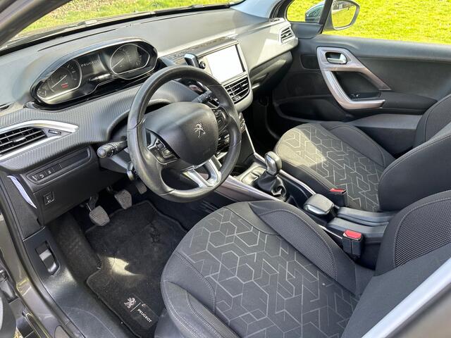 Peugeot 2008 1.2 PureTech Style *NAVIGATIE*CRUISE-CONTROL*PDC*LM-VELGEN*1ste Eign*