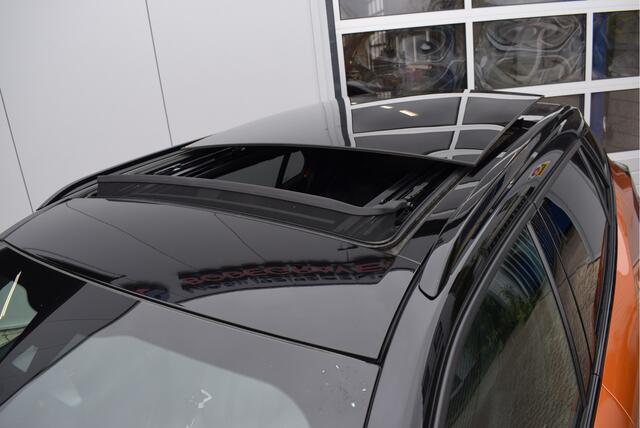 Peugeot 2008 1.2 PureTech GT-Line | Panorama/open dak | Adaptive cruise control | Park assist