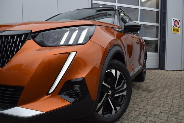 Peugeot 2008 1.2 PureTech GT-Line | Panorama/open dak | Adaptive cruise control | Park assist
