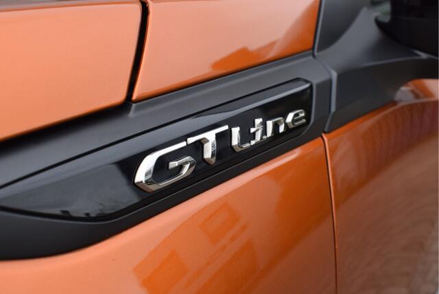 Peugeot 2008 1.2 PureTech GT-Line | Panorama/open dak | Adaptive cruise control | Park assist