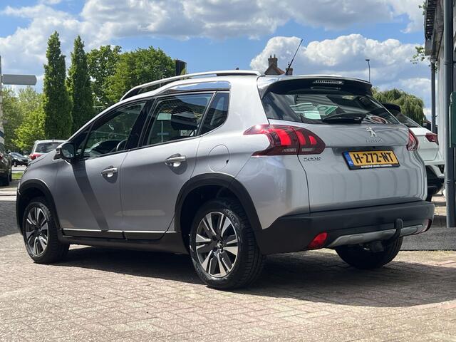 Peugeot 2008 1.2 PureTech GT-Line | AUTOMAAT | NW STAAT | TREKHAAK | NAVI | CAMERA |