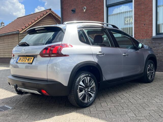 Peugeot 2008 1.2 PureTech GT-Line | AUTOMAAT | NW STAAT | TREKHAAK | NAVI | CAMERA |
