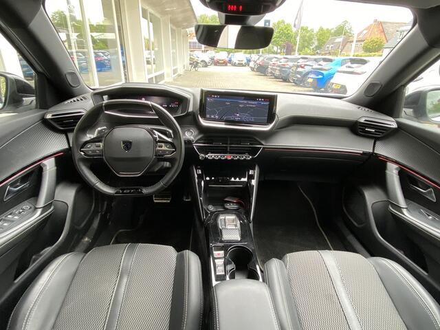 Peugeot 2008 1.2T 130pk Automaat GT | Navigatie | Achteruitrijcamera | Keyless Entry | LED koplampen | Two Tone | Privacy Glass