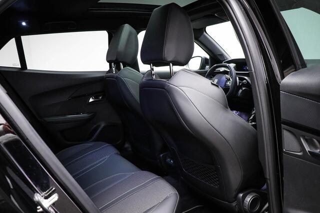 Peugeot 2008 1.2 Hybrid 136 GT | Panoramadak | 360° camera | Pack Drive Assist Plus | Apple Carplay/Android Auto