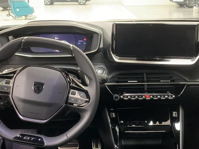 Peugeot 2008 1.2 Hybrid 136 GT AUTOMAAT | RONDOM ZICHT CAMERA | PANORAMADAK | COMPLETE AUTO!