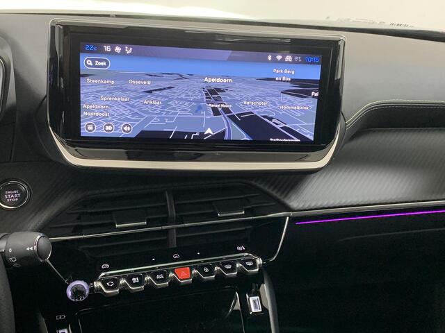 Peugeot 2008 1.2 Hybrid 136 GT AUTOMAAT | RONDOM ZICHT CAMERA | PANORAMADAK | COMPLETE AUTO!