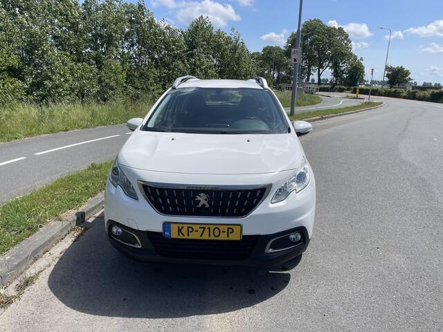 Peugeot 2008 1.2 PureTech Blue Lion Navi Pdc