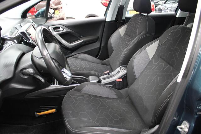 Peugeot 2008 1.2 PureTech Blue Lion 89.687km NAP, Panoramadak, Navi