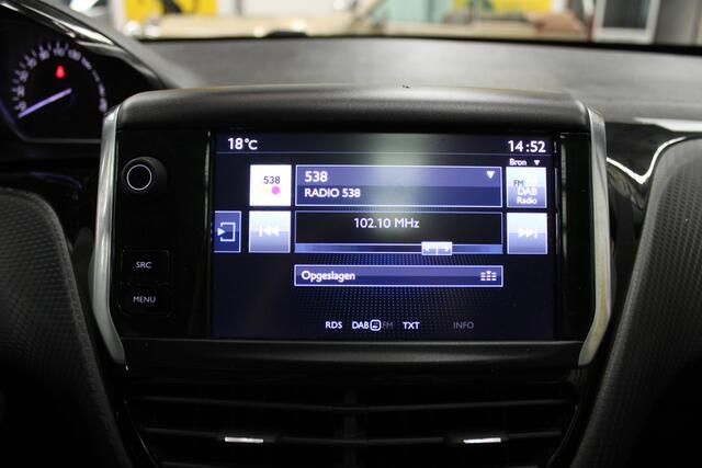 Peugeot 2008 1.2 PureTech Blue Lion 89.687km NAP, Panoramadak, Navi