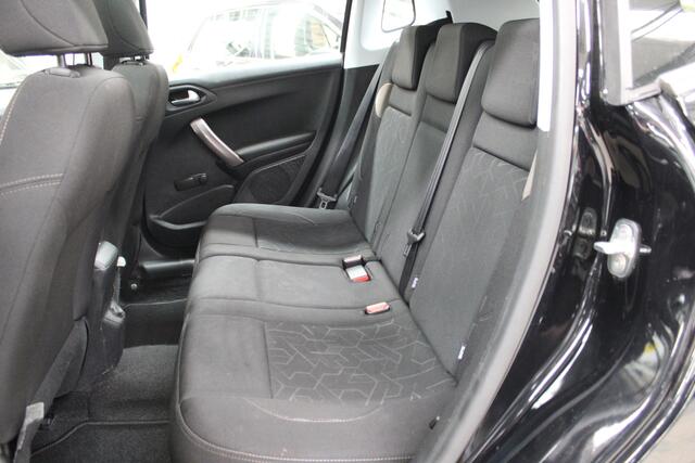 Peugeot 2008 1.2 PureTech Active 76.834km NAP, Panoramadak, Airco, Navi