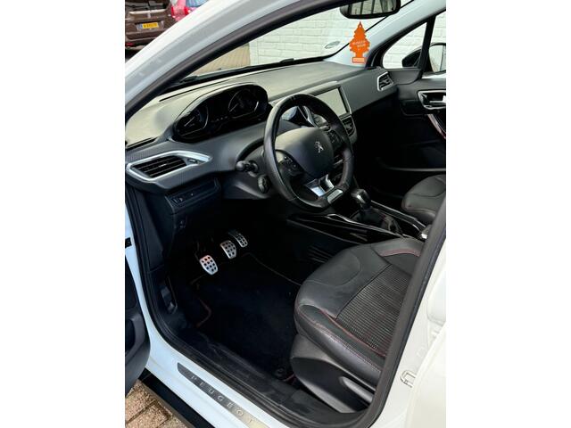 Peugeot 2008 1.2 PureTech GT-line