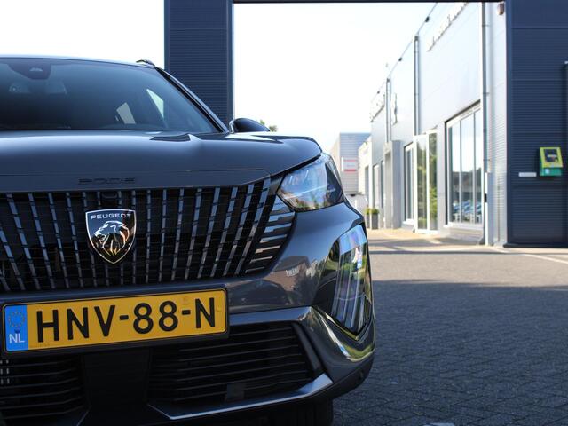 Peugeot 2008 GT 1.2 Hybrid 145PK Automaat Navigatie, Camera 360, Adaptieve cruise control, Lichtmetalen velgen