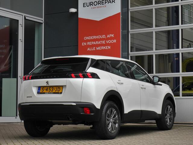 Peugeot 2008 1.2 PureTech Active Pack | Navigatie | Parkeersensoren achter | Cruise control | Climate control | Lage km.stand | Lichtmetalen velgen | Regensensor