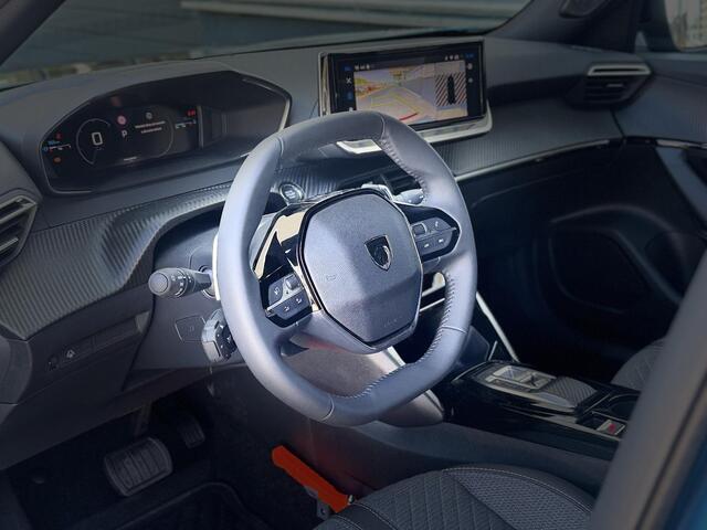 Peugeot 2008 1.2 Hybrid 145pk Allure | AUTOMAAT | NAVI | CAMERA'S | CLIMA | 17" LM | ADAPTIEVE CRUISE CONTROL | DAB+ | ISOFIX