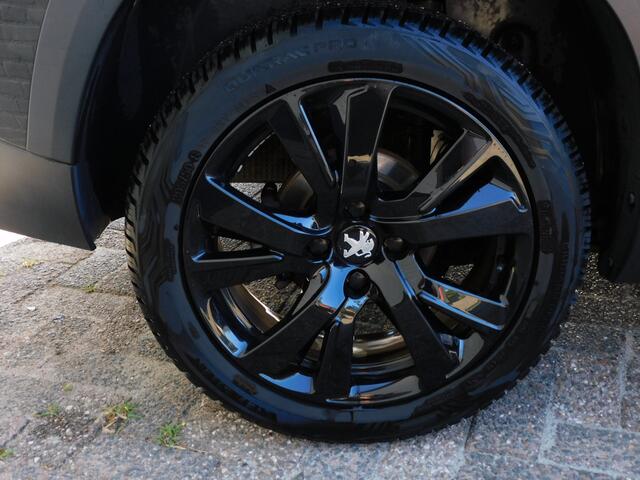 Peugeot 2008 1.2 PureTech GT-line TOPSTAAT! DEALER ONDERHOUDEN! APPLE / ANDROID! PANODAK! FULLMAP NAVI! TREKHAAK! CRUISE! CLIMA! LM VELGEN!